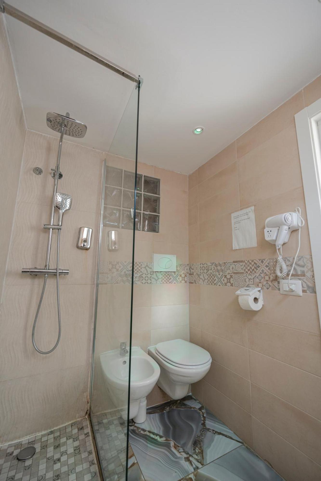 Il Faro 17 Bed and Breakfast Tarente Buitenkant foto